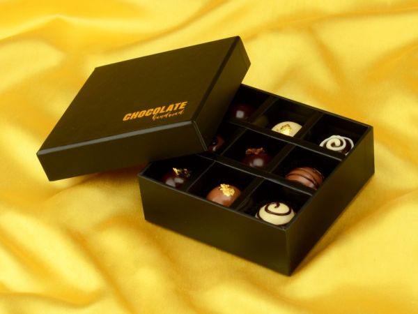 Bild von Chocolate Case Handmade für 9 Pralinen