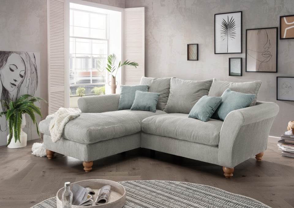 Bild von Sofa Monza von Benformato: Komfortables Breitcord-Sofa mit Flexibilität und Stil