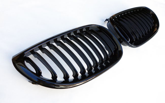 Bild von PREMIUM Kühlergrill Sport Grill Gitter Schwarz Glanz für BMW E60 E61