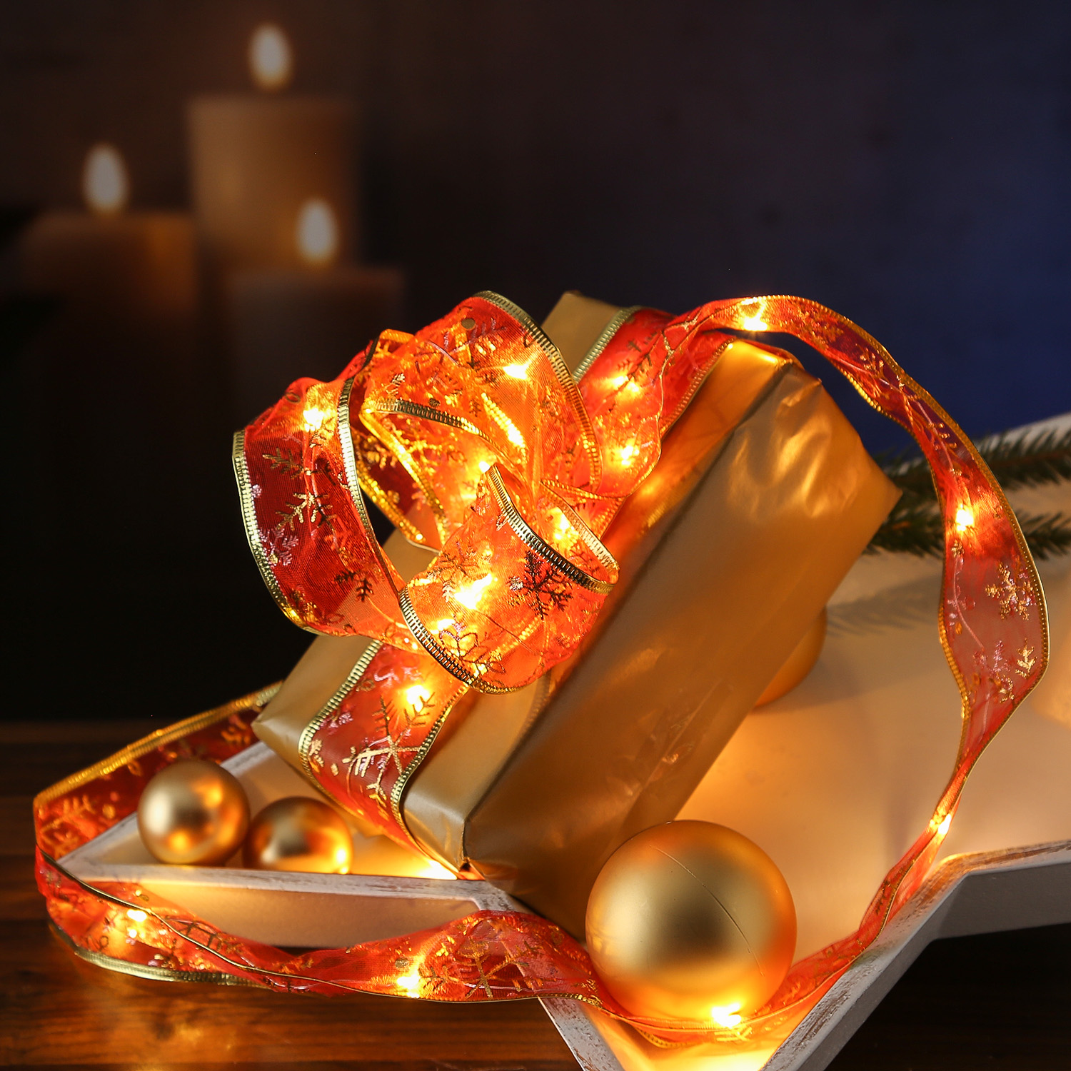 Bild von LED Seidenband Lichterkette - Geschenkband - Schneeflockenmotiv - 3...