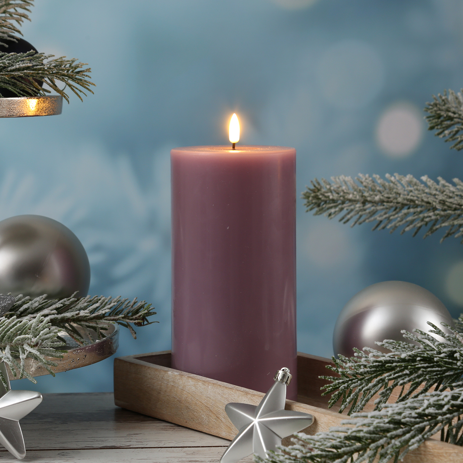 Bild von LED Stumpenkerze MIA - Echtwachs - realistische 3D Flamme - H: 20cm...
