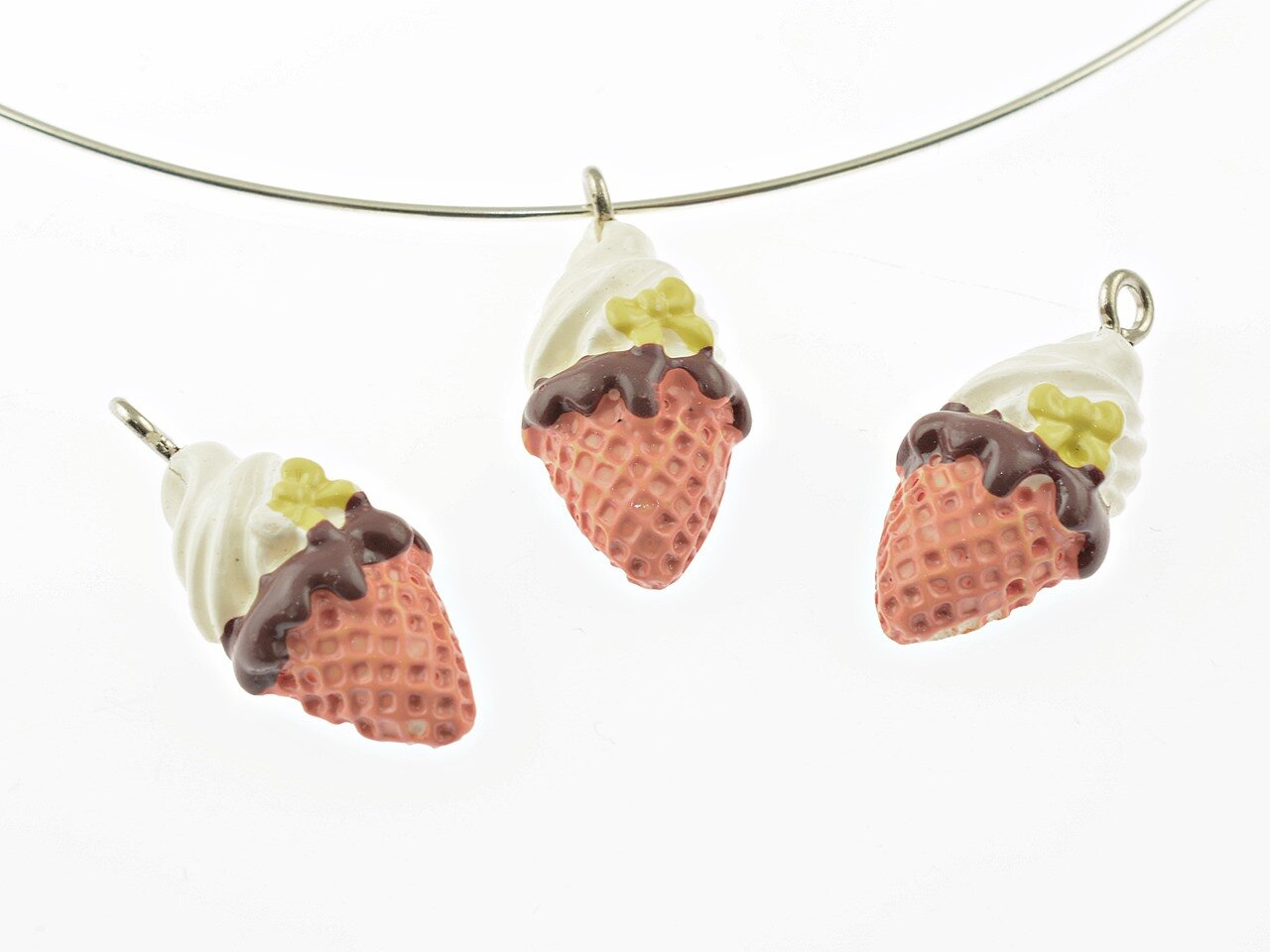Bild von 2 Eistüten / Icecream aus Resin, 25 mm