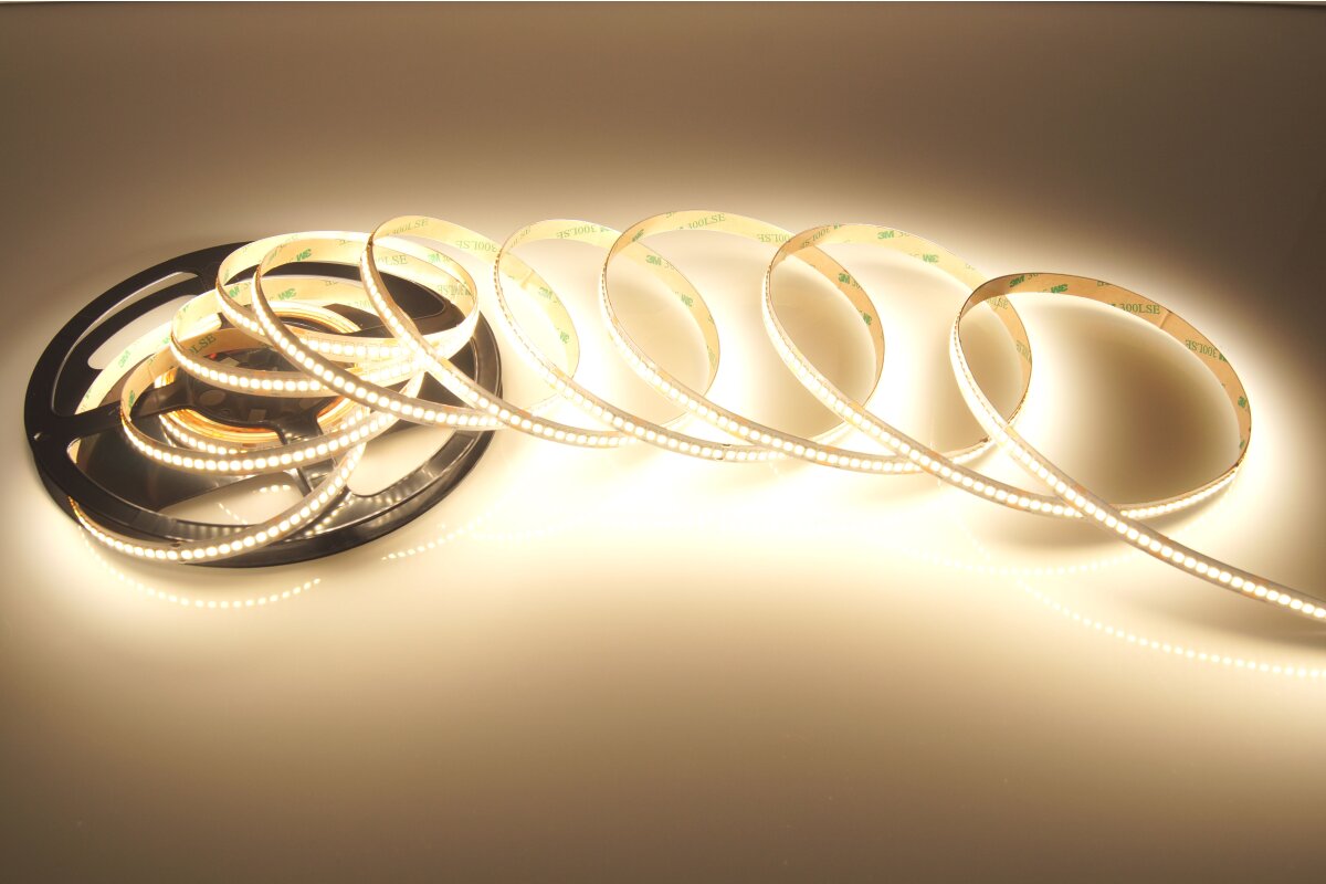 Bild von 5 Meter LED Streifen 24V 2835 Neutralweiss 4000K 14,5W & 240 Leds/M IP20