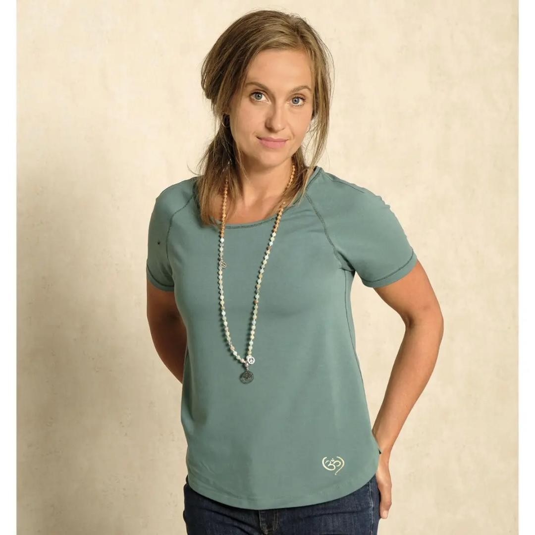 Bild von Shirt Raglan Grün Om Herz