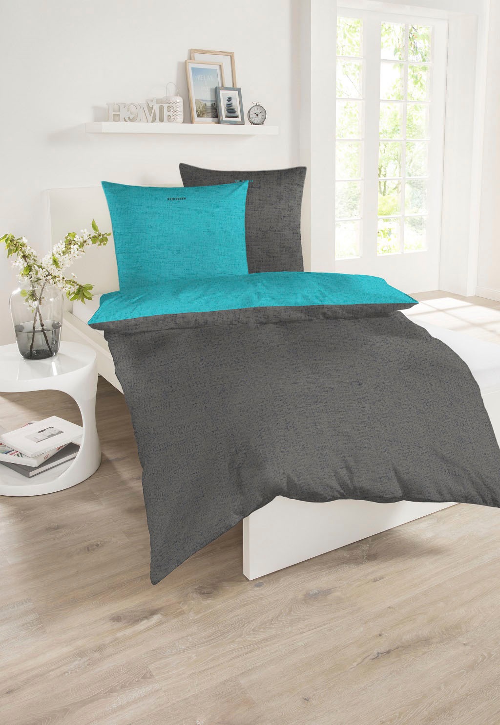 Bild von Schiesser Wendebettwäsche "Doubleface", (2 tlg.), mit Logostickerei auf dem Kissenbezug, in kühlender Renforcé Qualität und wärmender Biber Qualität (Flanell) aus 100% Baumwolle, Bett- und Kopfkissenbezug mit Reißverschluss, nachhaltig