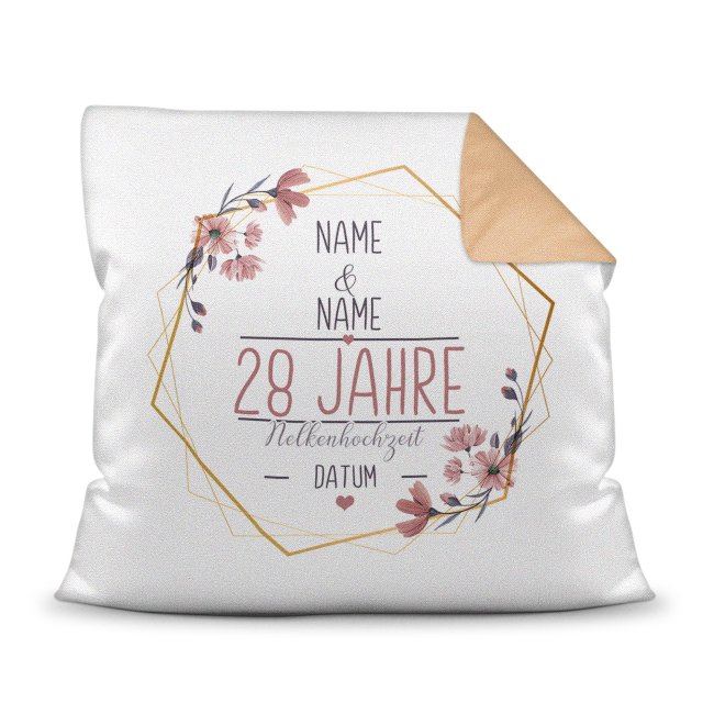 Bild von Hochzeitstag Kissen - Nelkenhochzeit - mit Name & Datum - Rückseite Mokka
