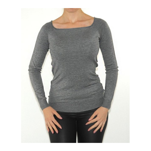 Bild von Entspanntes Tragen mit dem YESET Stricktop für Damen