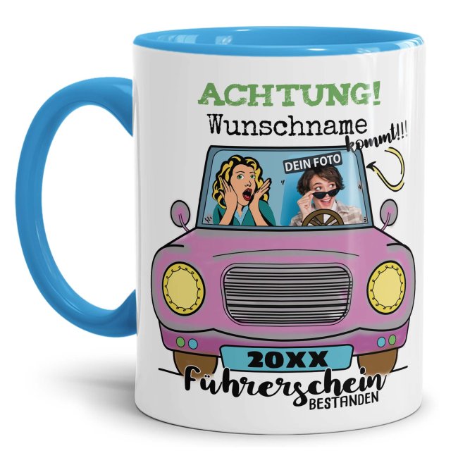 Bild von Tasse - Führerschein bestanden - rosa Auto - mit Foto, Name und Jahr - Innen & Henkel Hellblau