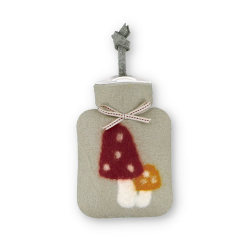 Bild von Dorothee Lehnen Mini-Wärmflasche - FLIEGENPILZE - powdered jade