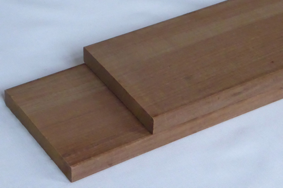 Bild von IPE Terrassendielen glatt/glatt KD, 21 x 145 mm, 2,44 m lang