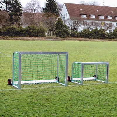 Bild von Sport-Thieme Mini-Fußballtor "Safety", Inkl. Netz, blau (MW 10 cm), 2,40x1,60 m