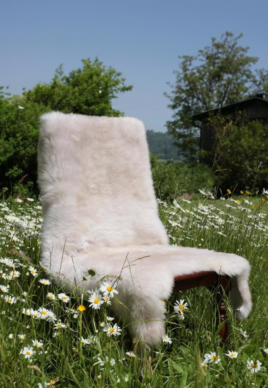 Bild von Lammfell Creme Beige gescheckt 90-100 cm