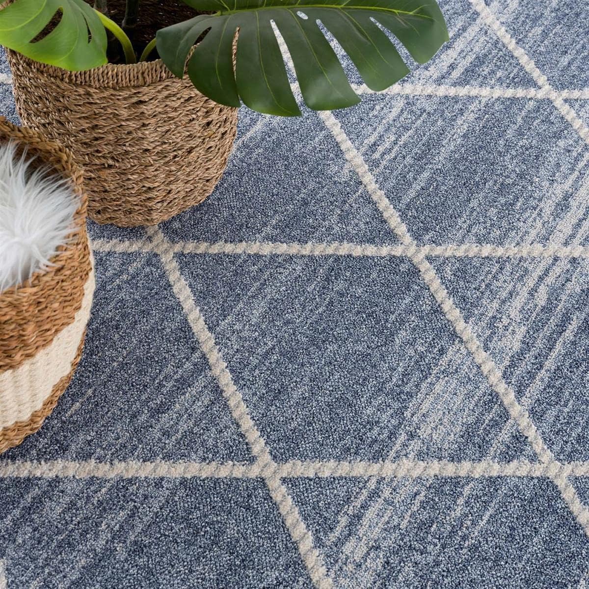 Bild von carpet city Teppich Scandi-Look Wohnzimmer Blau - 200x290 cm - Ethno Raute-Optik - Boho-Teppiche Kurzflor Modern - Fransenteppich Tricolor Soft&Weich - Flachflor Schlafzimmer