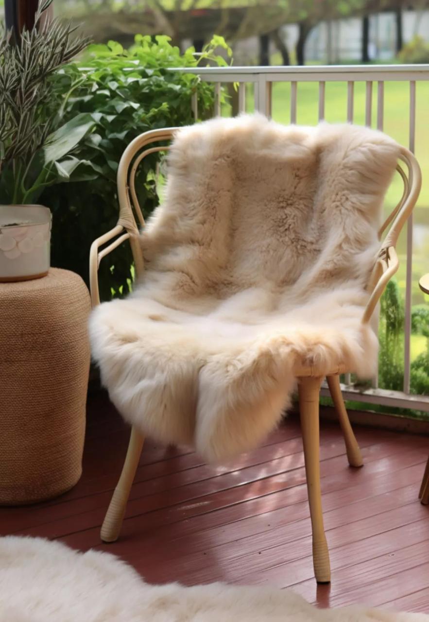 Bild von Lammfell Merino Milchkaffee Kurzhaar Größe: 90-100