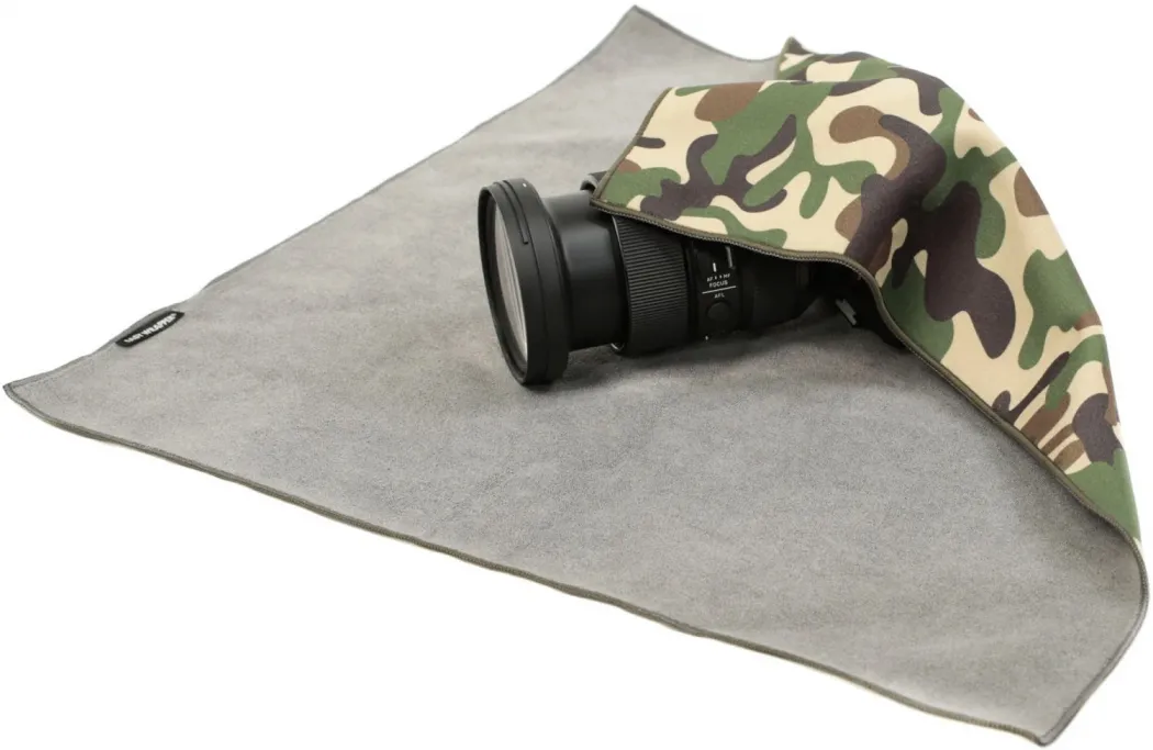 Bild von Easy Wrapper selbsthaftendes Einschlagtuch Camouflage Gr. L 47x47cm