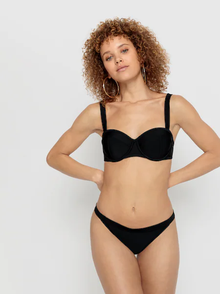 Bild von LSCN by LASCANA Bügel-Bikini-Top »Gina«, mit Ziernähten