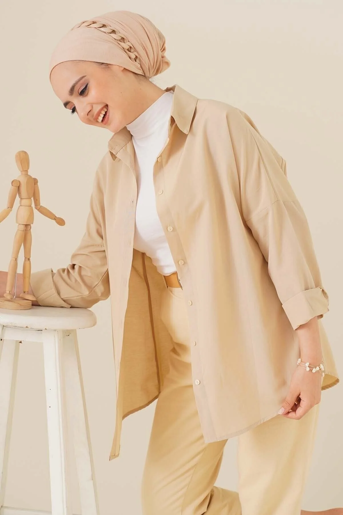 Bild von Bigdart 103901 Übergroßes Basic Hijab-shirt Creme für Damen - 36