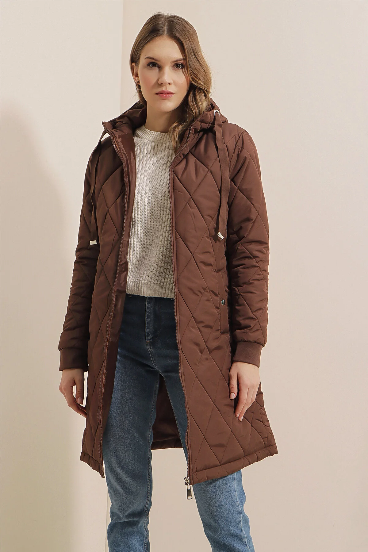 Bild von Bigdart 5138 Lange Steppjacke – Braun für Damen - 40