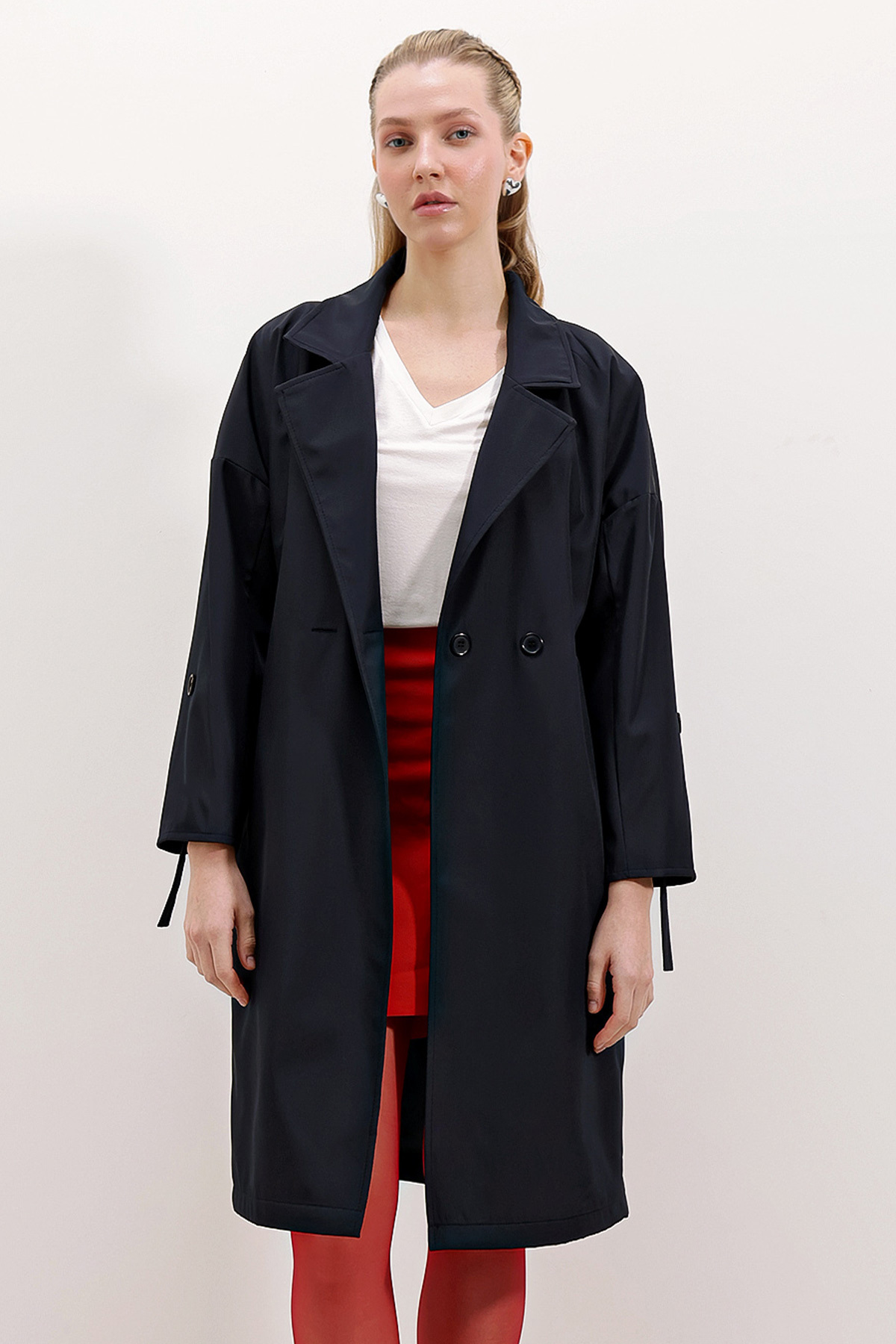 Bild von Bigdart 9104 Zweireihiger Trenchcoat Mit Kragen Und Futter – Marineblau für Damen - 40
