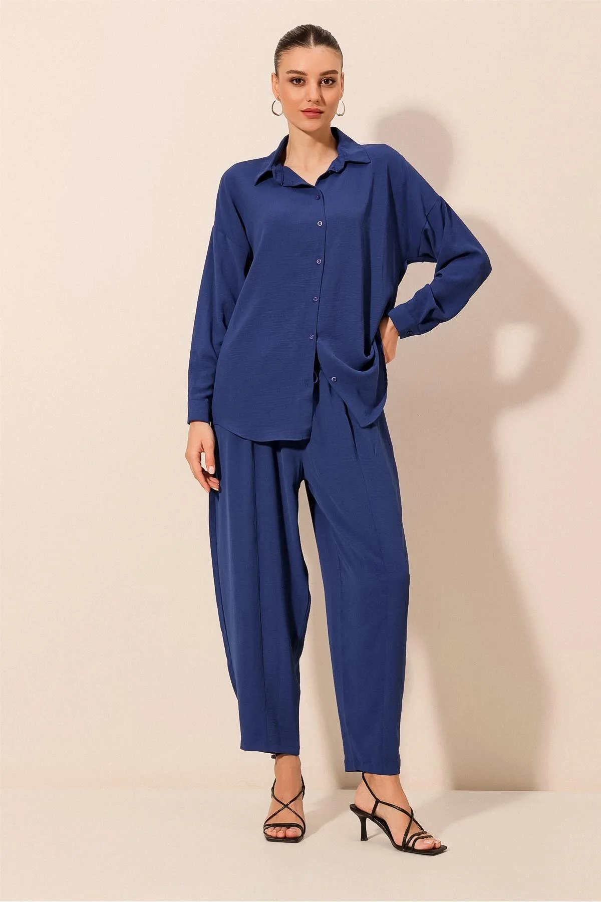 Bild von Bigdart 6593 Übergroßer Doppelanzug Saks für Damen - 40