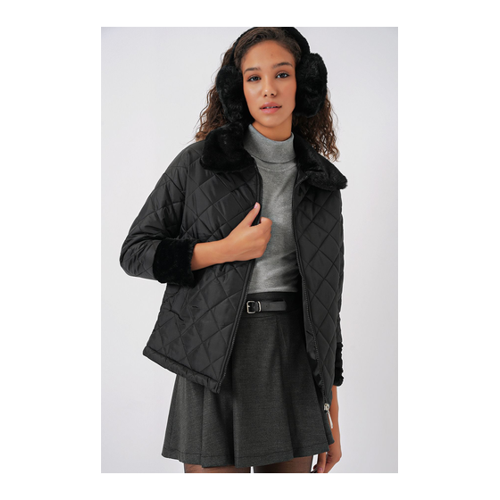 Bild von Bigdart 5202 Steppmantel mit Plüschdetails – Schwarz für Damen