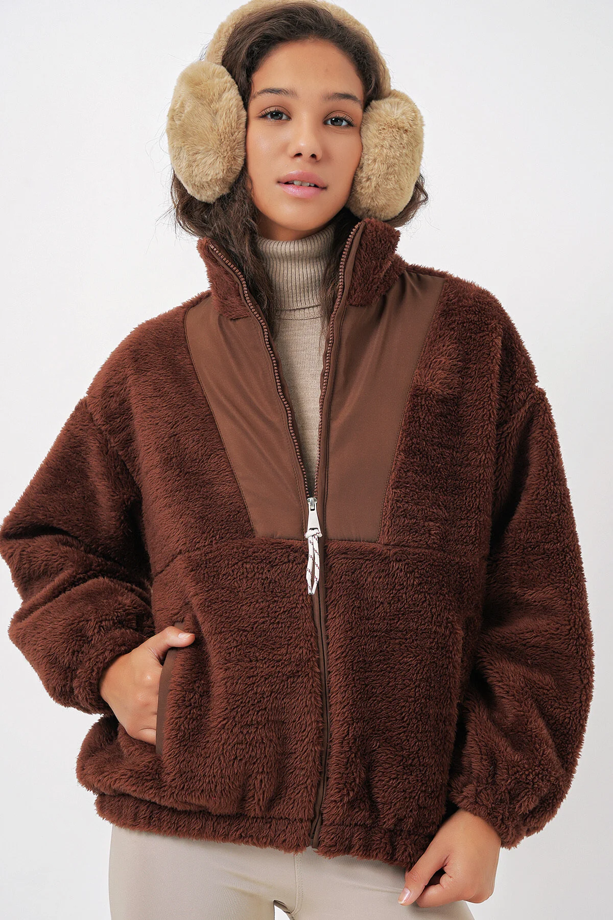 Bild von Bigdart 5194 Modell Braune Plüschmanteljacke für Damen - 40