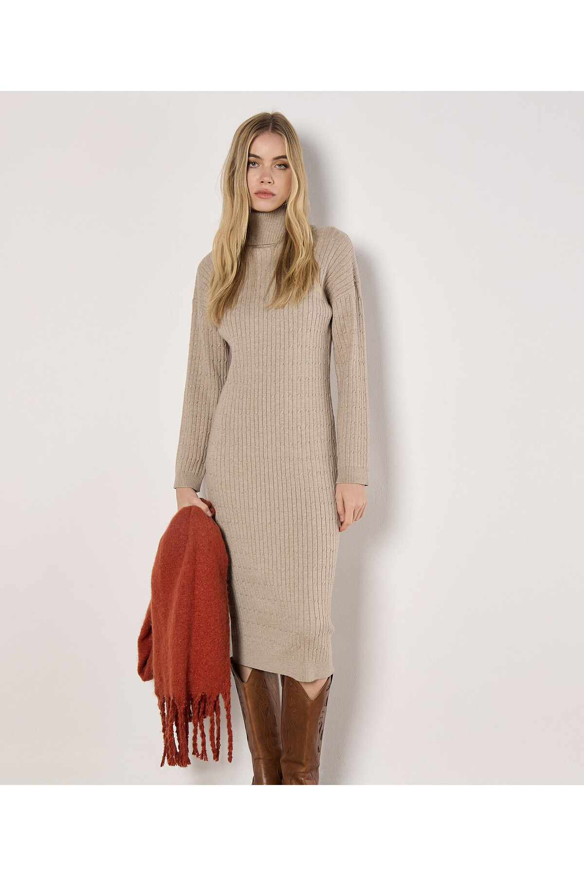 Bild von Apricot Midikleid Mit Rollkragen für Damen - XS