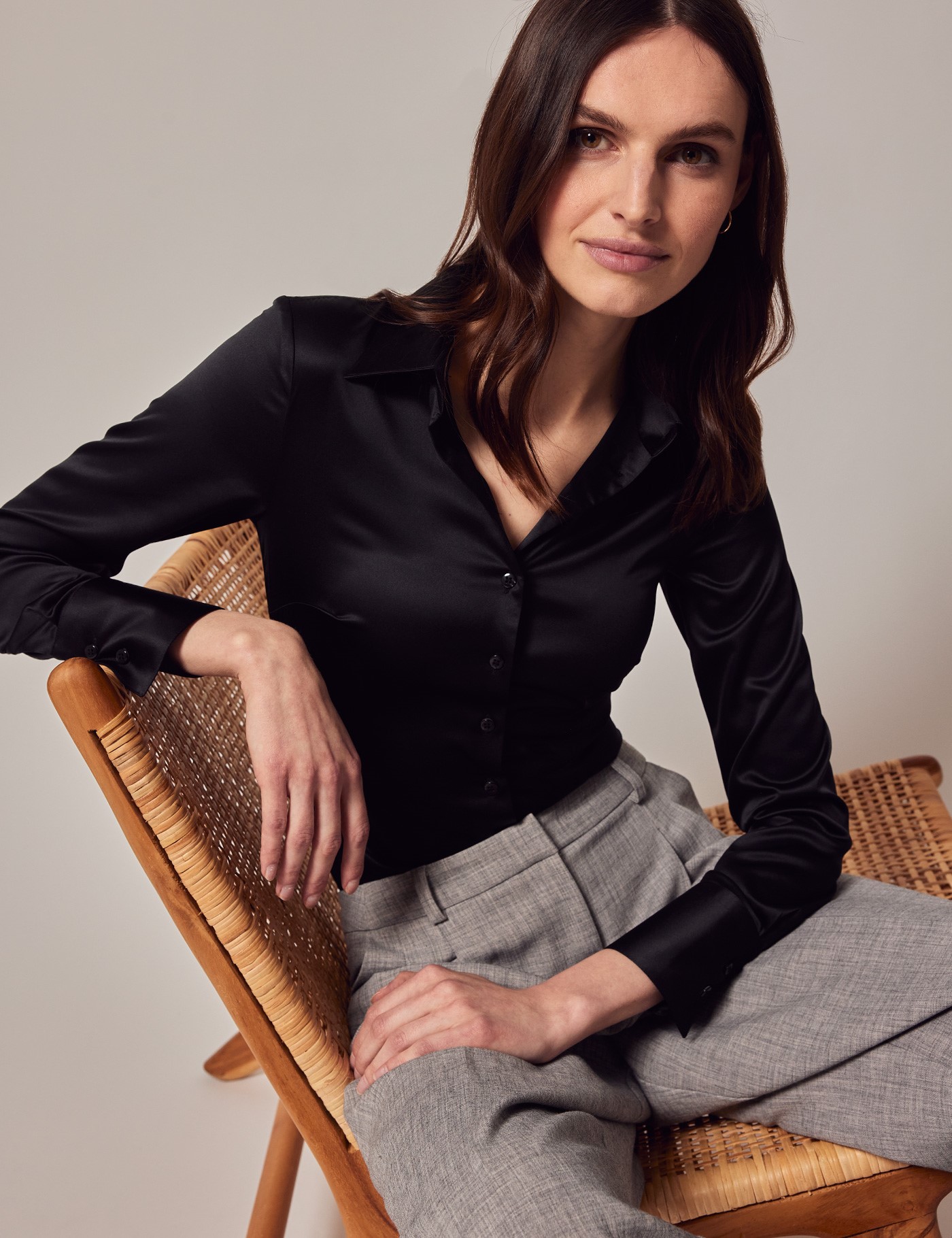 Bild von Hawes & Curtis Bluse – Slim Fit – Satin – Schwarz Satin (Polyester) Uni Women's