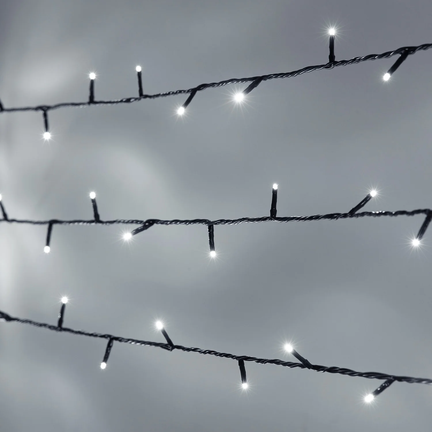Bild von Essential Connect 40m 400er LED Lichterkette weiß koppelbar grünes Kabel