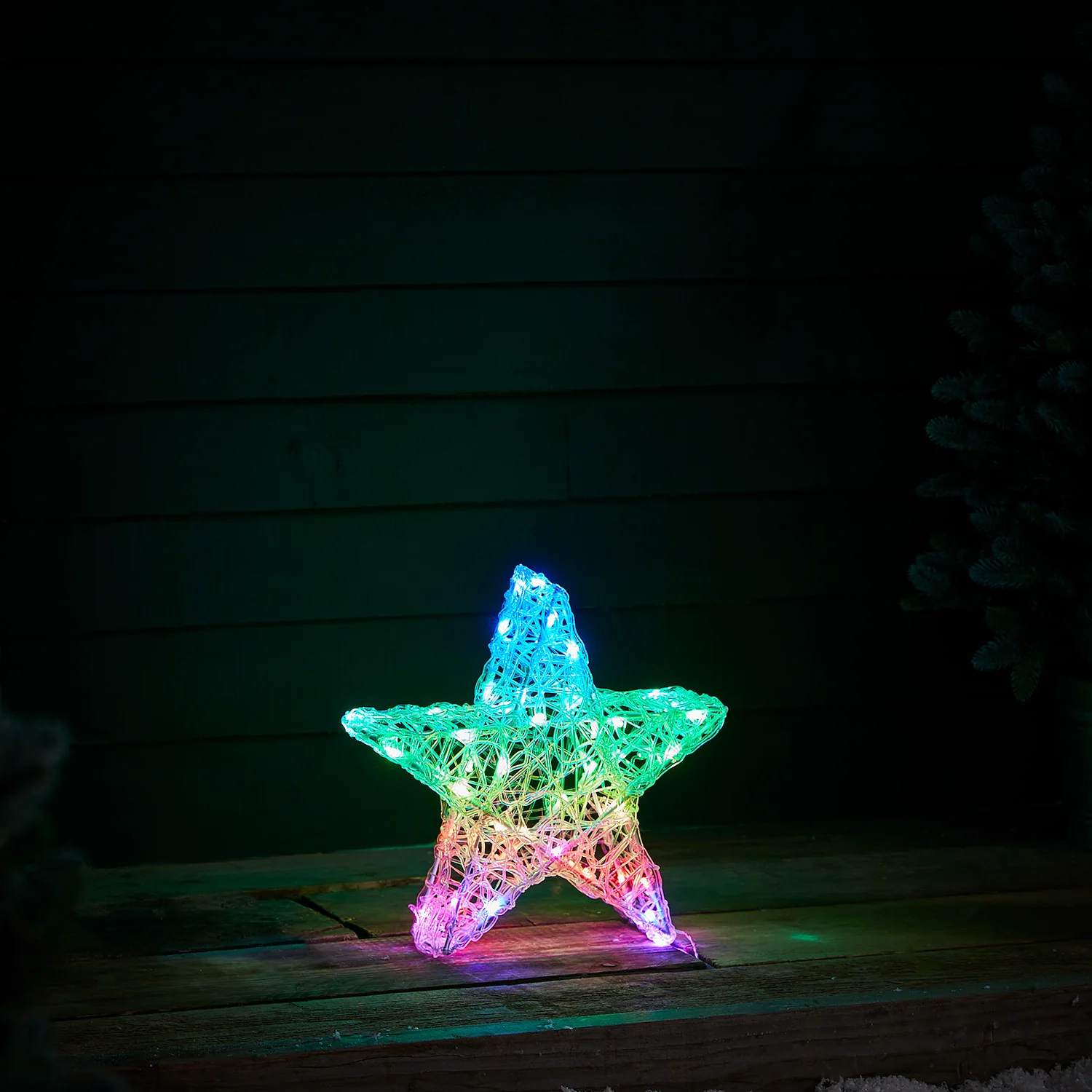 Bild von Lights4fun Twinkly 35cm smarter LED Stern Weichnachtsdeko