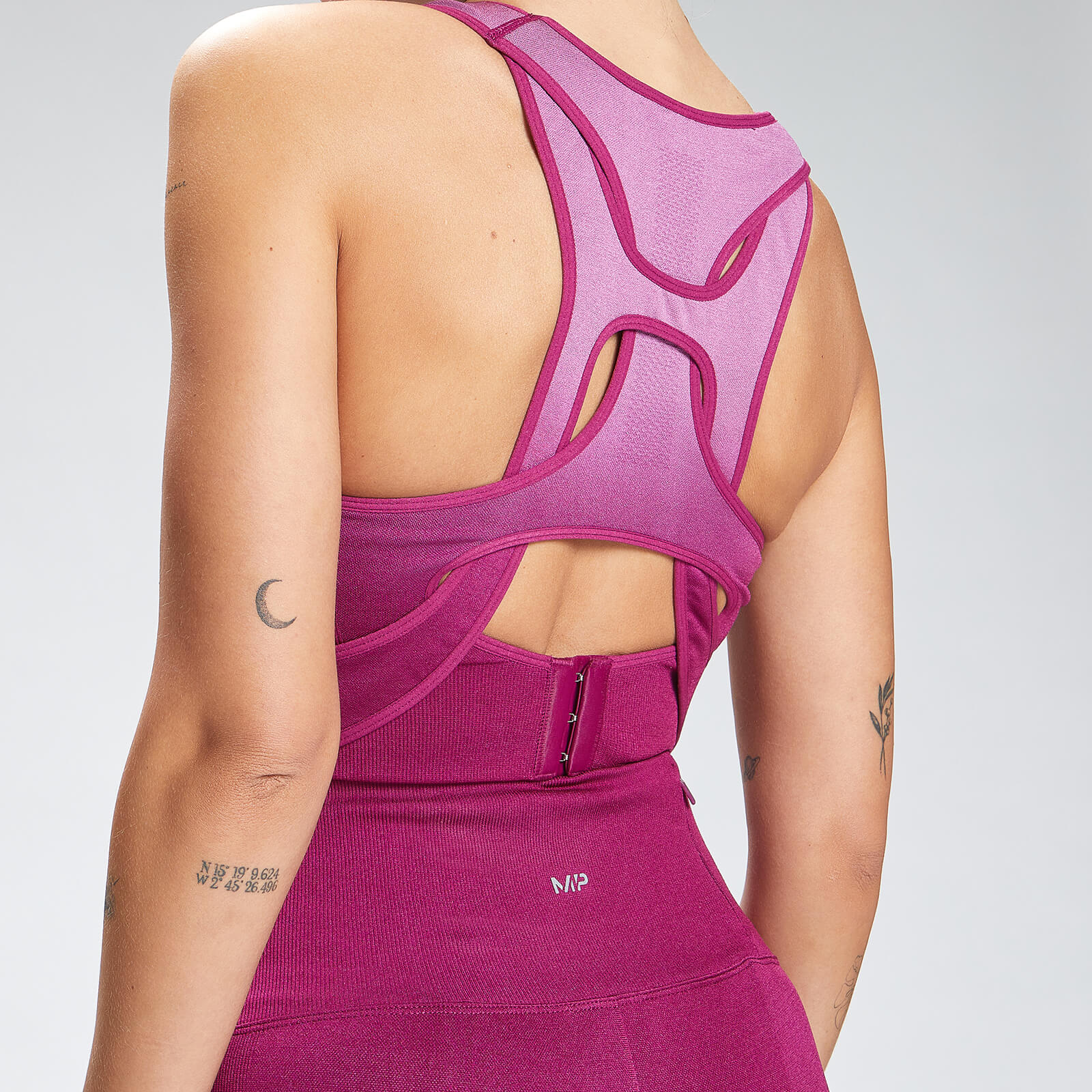 Bild von MP Damen Velocity Nahtloser Sport-BH — Deep Pink - XS