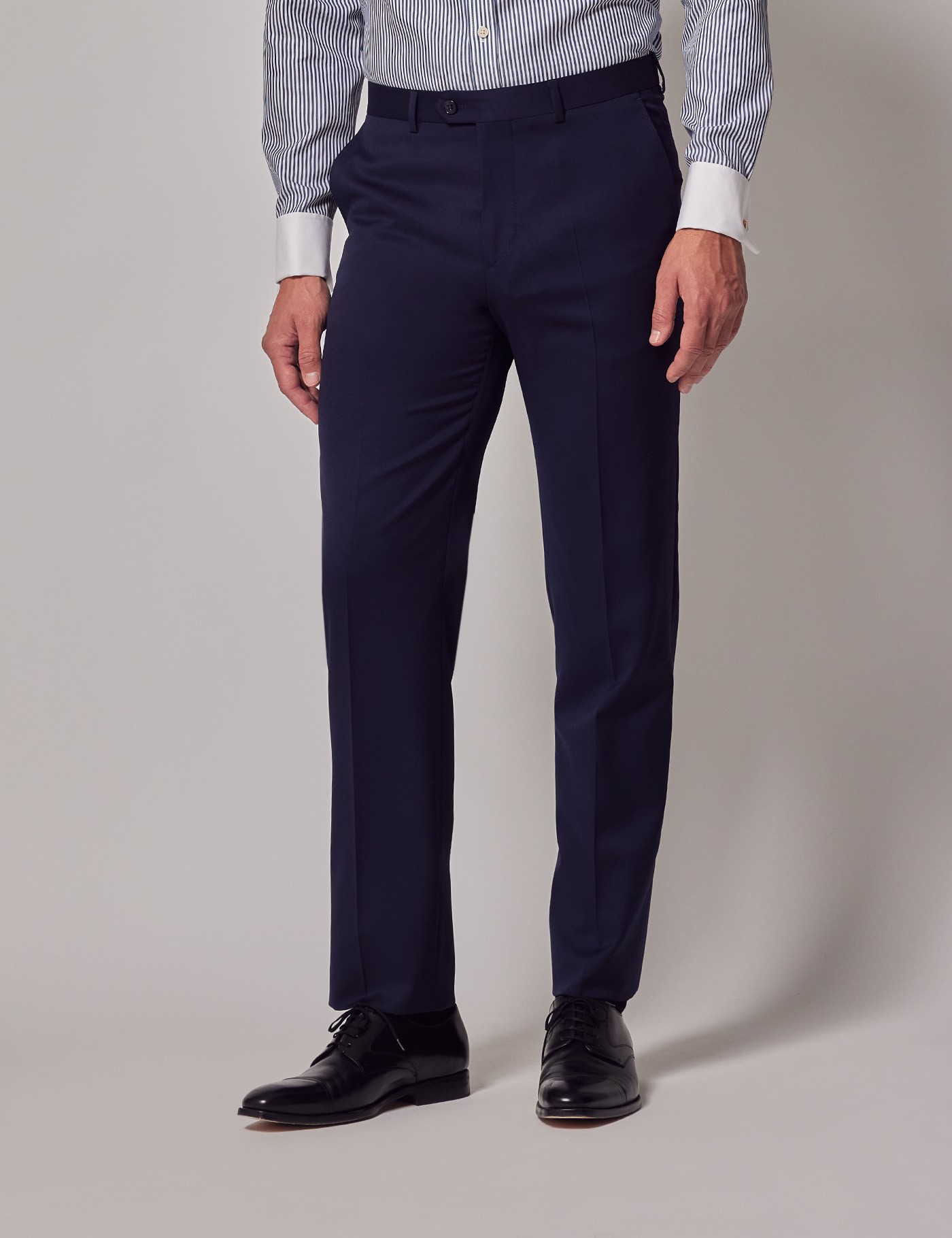 Bild von Hawes & Curtis Anzughose – Tailored Fit – 110s Wolle – ungesäumt– dunkelblau Italienische Wolle Uni Men's