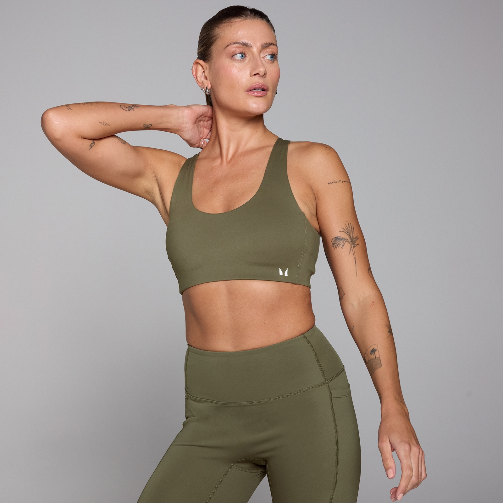 Bild von MP Damen Verstellbarer Sport-BH mit auf dem Rücken gekreuzten Trägern – Khaki - M