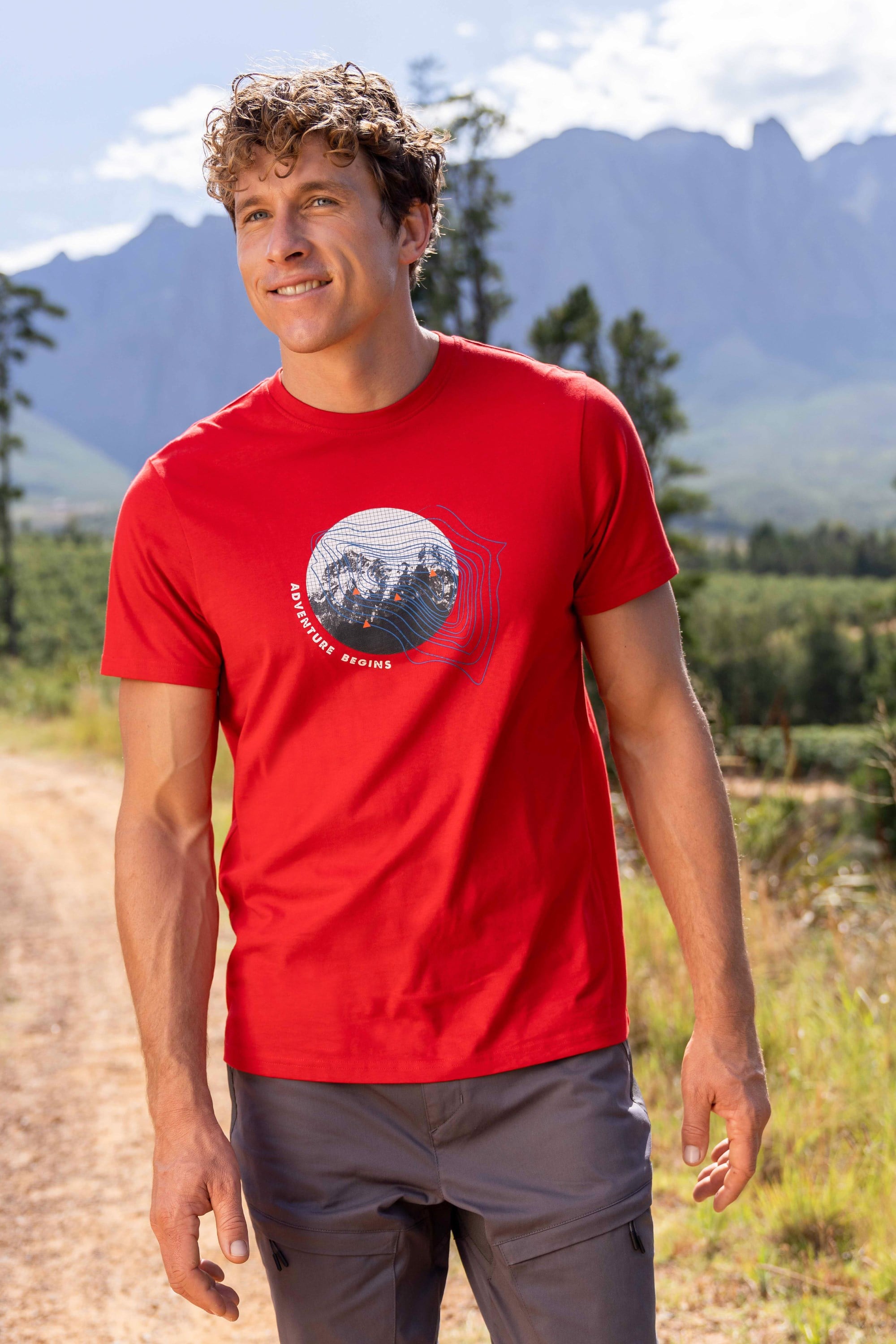 Bild von Adventure Begins Herren T-Shirt - Rot