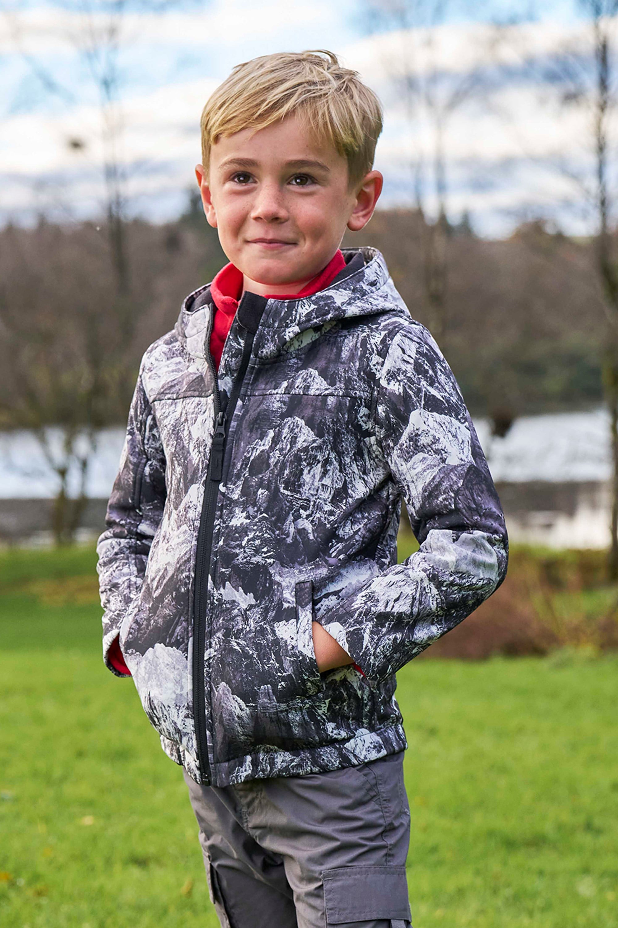 Bild von Exodus II Bedruckte Kinder-Softshelljacke - Schwarz/Weiß