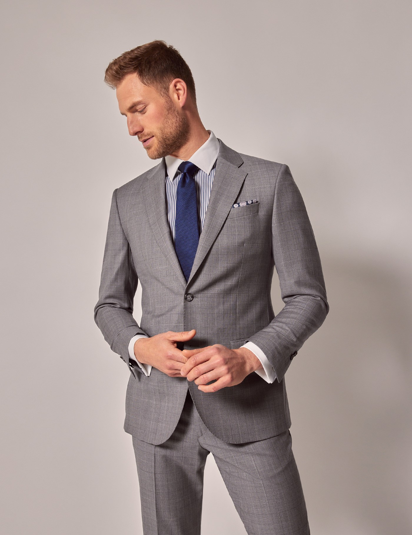 Bild von Hawes & Curtis Anzugsakko – 1913 Kollektion – Tailored Fit – 130s Wolle – grau Windowpane Karo Kariert Men's