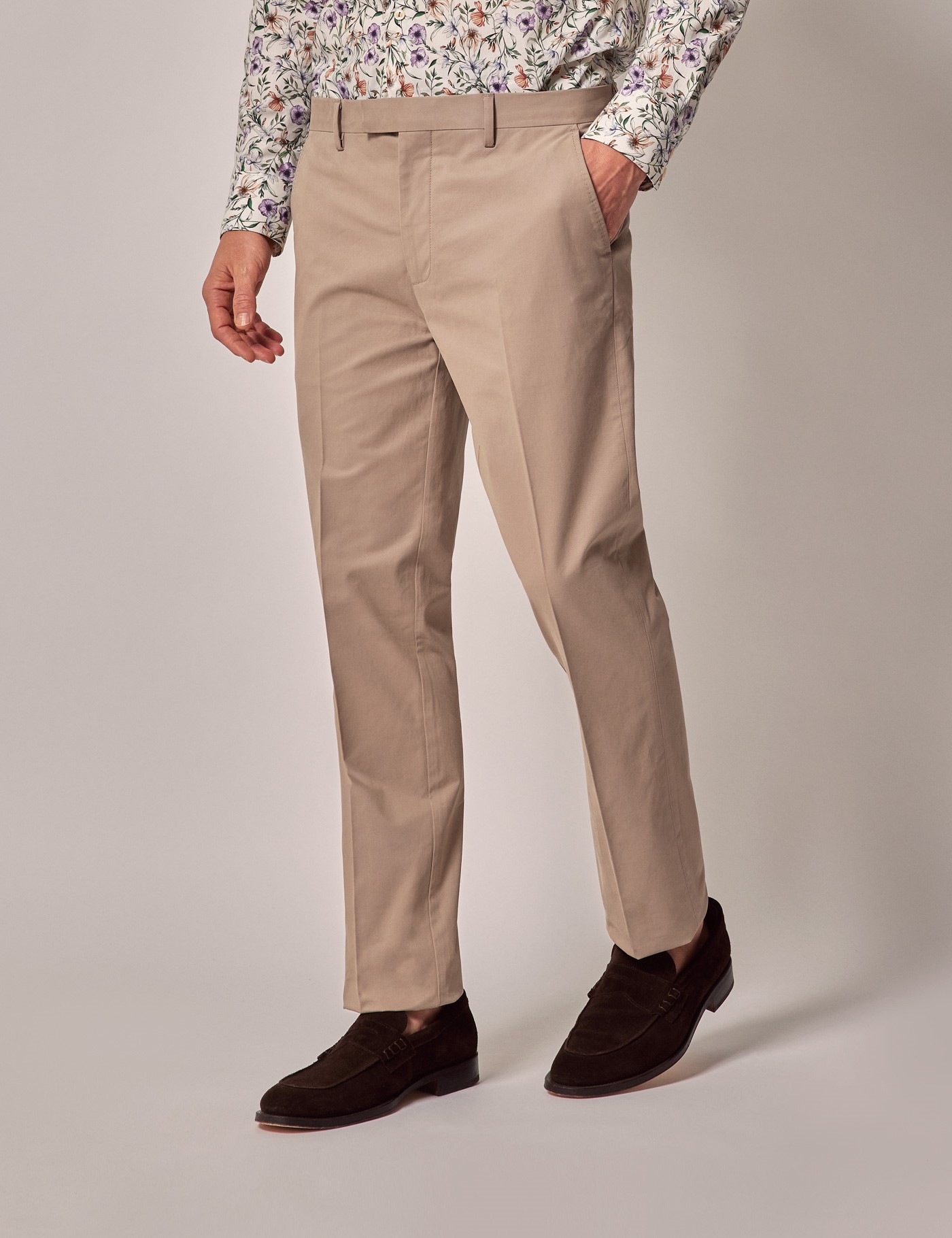 Bild von Hawes & Curtis Herren Chino – Slim Fit – Taupe Baumwollstretch Uni Men's
