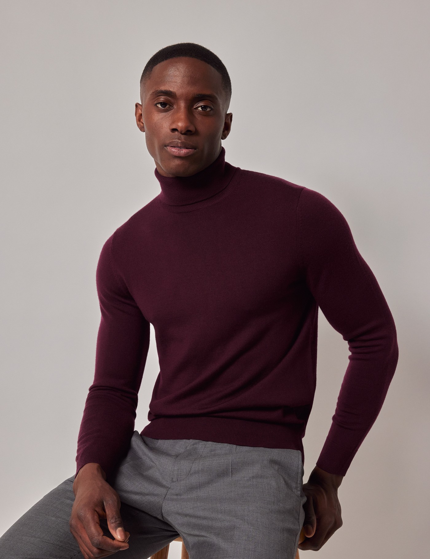 Bild von Hawes & Curtis Rollkragenpullover – Merinowolle – Bordeauxrot Claret Uni Men's