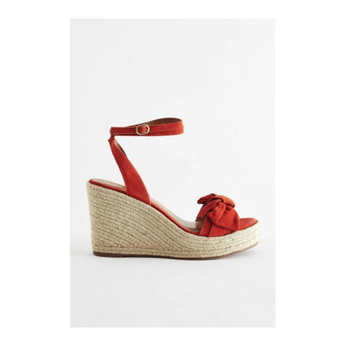 Bild von Next Signature Keilabsatzschuhe mit Lederschleife – Stilvoll und Bequem