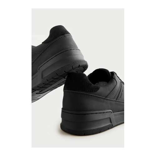 Bild von Sportschuhe von Next Germany GmbH