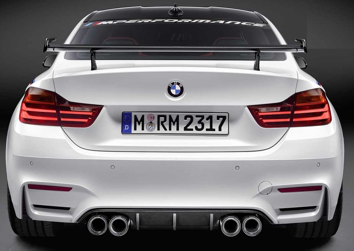 Bild von orig. BMW M Performance Heckspoiler Carbon durchströmt 4er F32 M4 F82