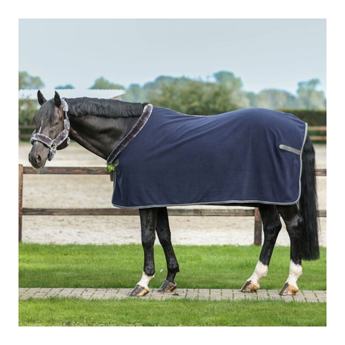 Bild von Bucas Show-Line Fleece 400g - Die perfekte Decke für Ihr Pferd