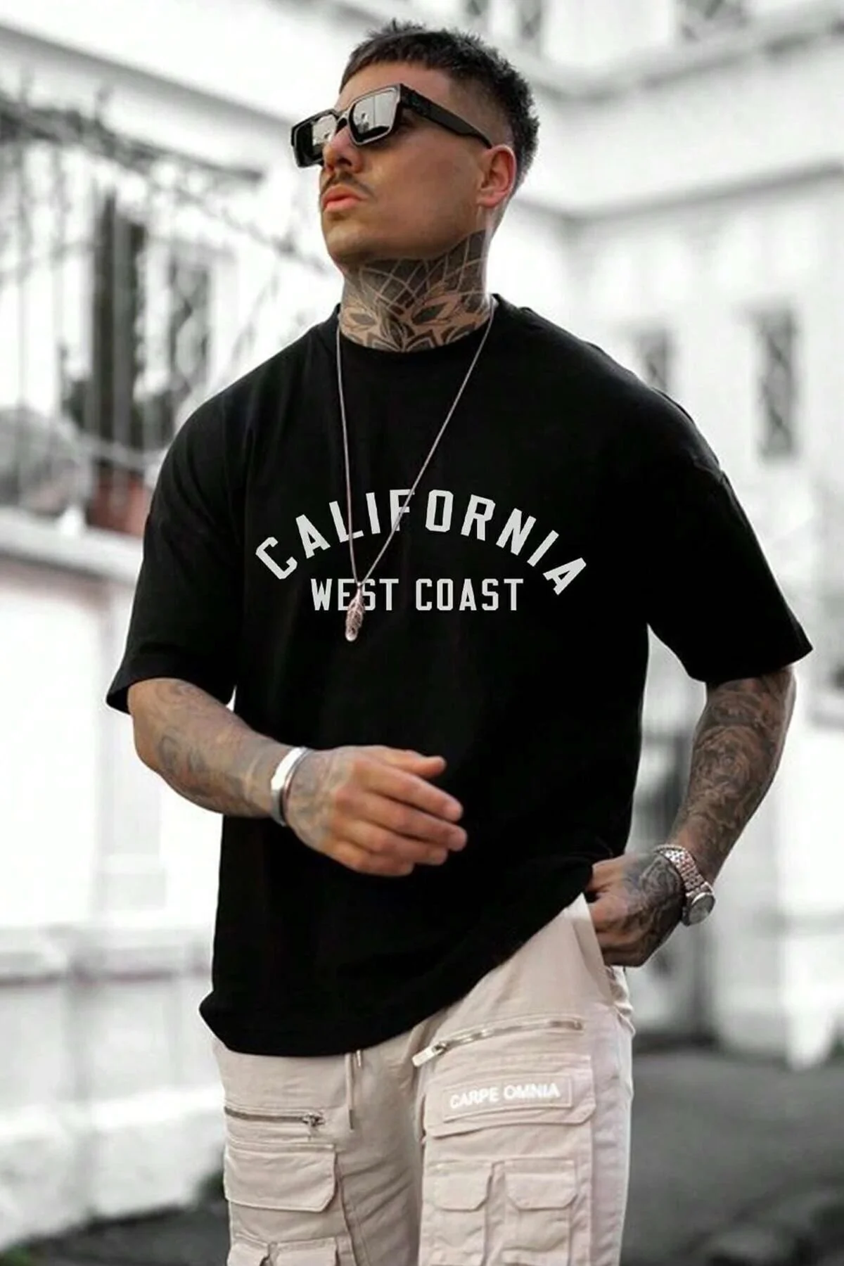 Bild von uyguntarz Unisex-übergroßes T-shirt Mit West Coast-print - S/M