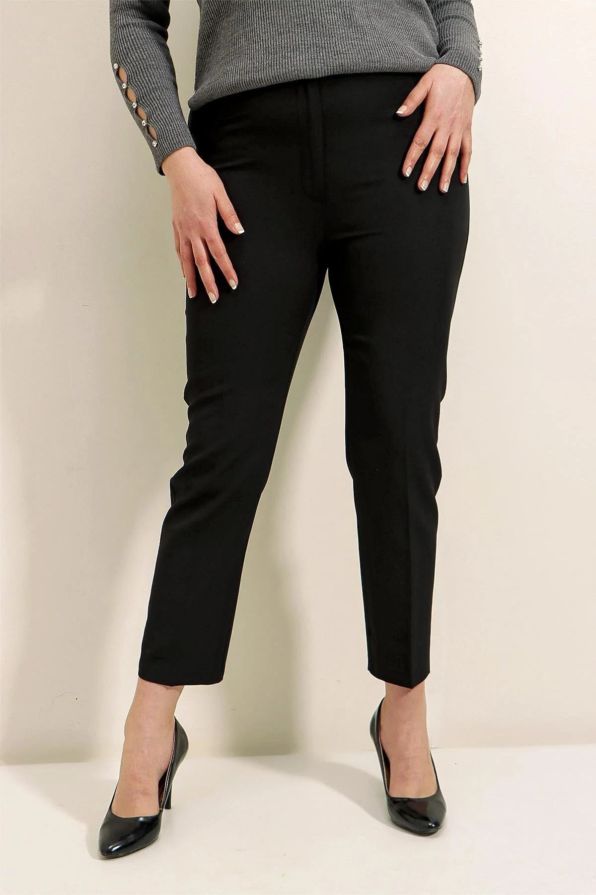 Bild von By Saygı Lycra-hose In Übergröße Mit Elastischem Bund für Damen - 6XL