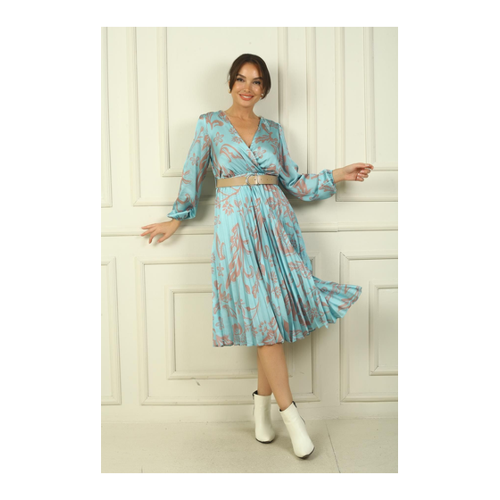 Bild von By Saygı Kleid aus Satin mit Zweireihigem Kragen - Ideal für den Casual-Look
