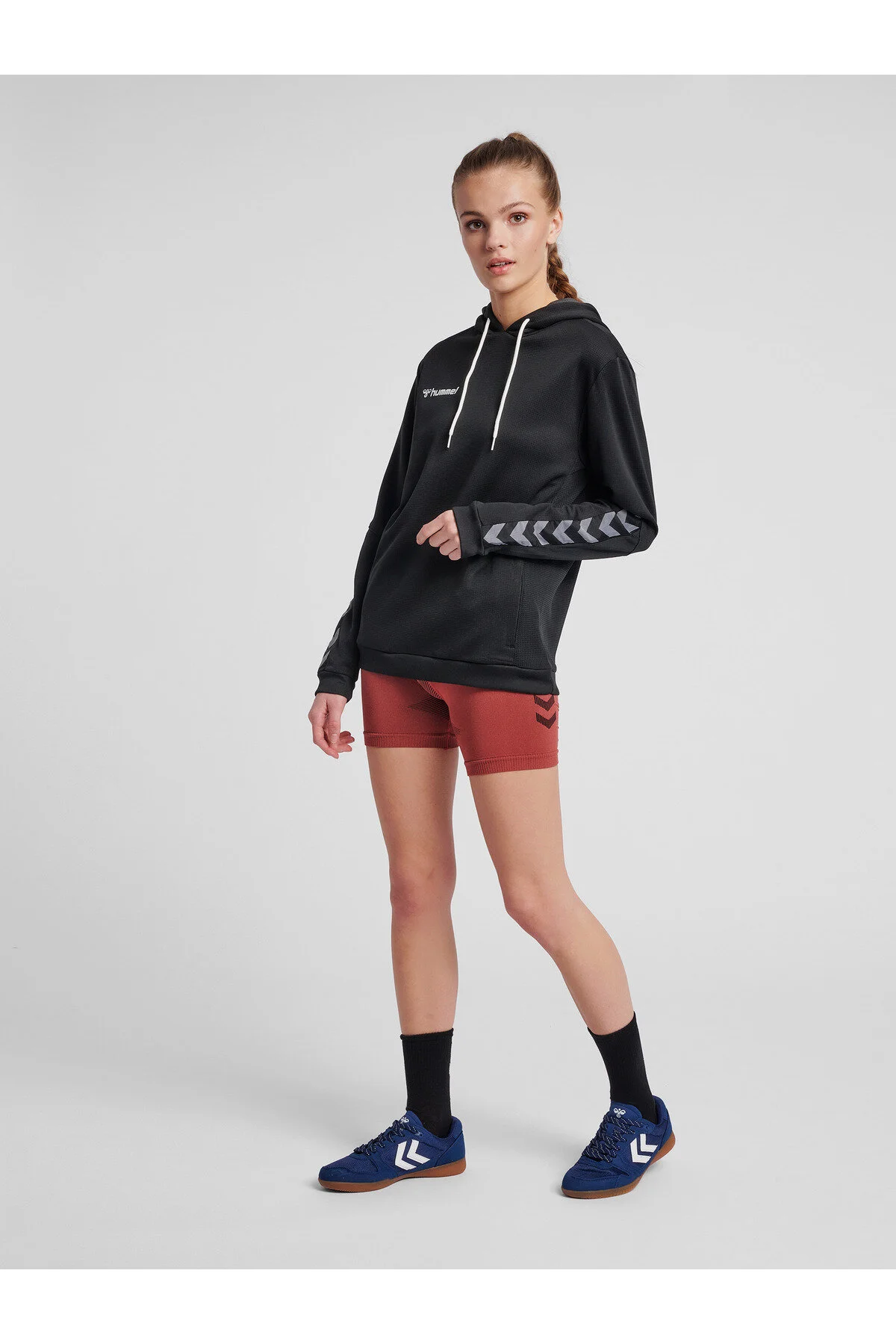 Bild von HUMMEL Damen Hoodie Hmlauthentic Poly Hoodie Woman, Black/White, M, 204932-2114-M