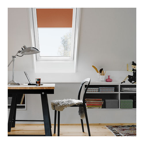 Bild von VELUX Verdunkelungsrollo Uni Orange 4564 – Lichtundurchlässigkeit für Ihr Dachfenster
