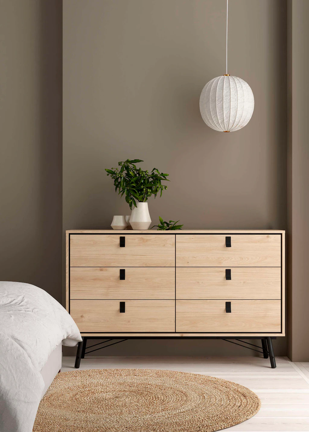 Bild von andas Kommode »Ry Aufbewahrung, Schubladenschrank, Stauraum,«, Sideboard mit 6 Schubladen, Breite 150 cm, Höhe 95 cm, Massivholzbeine