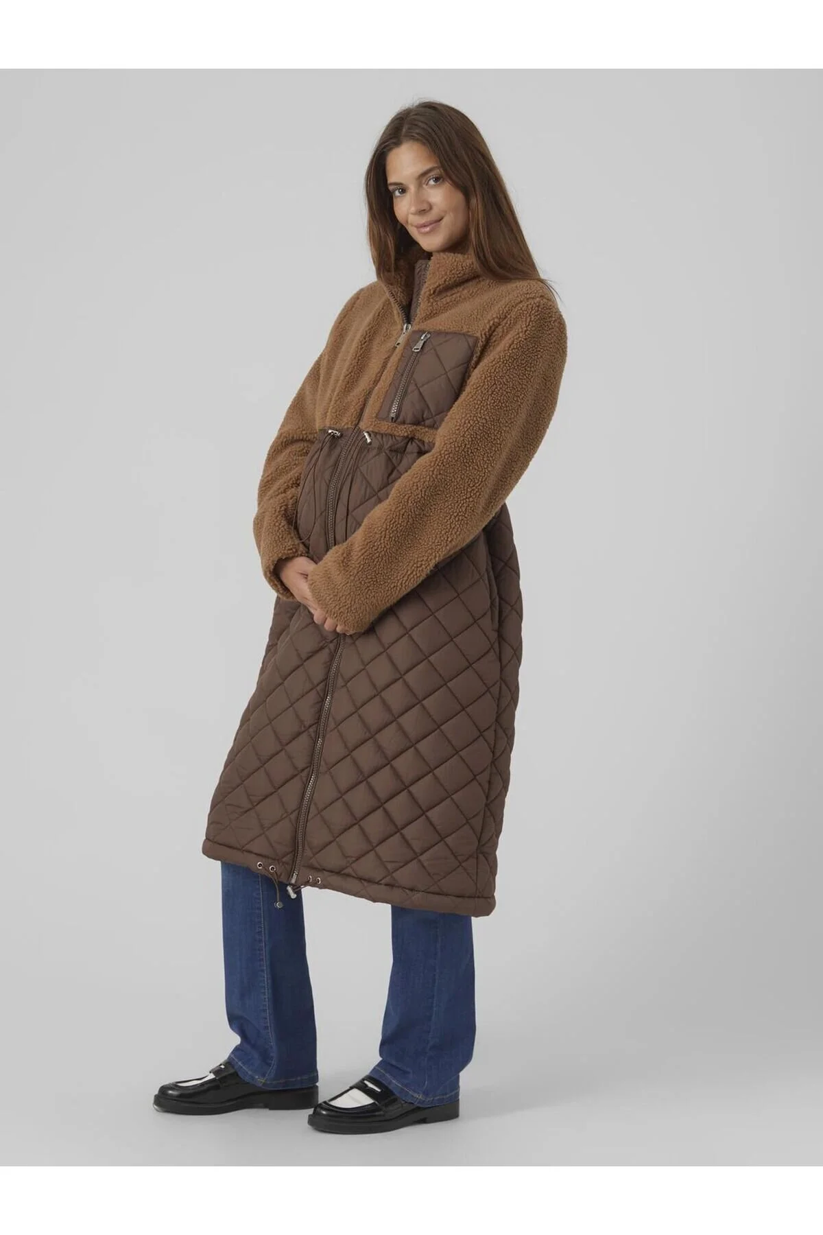 Bild von Mama Licious Jacke Braun Regular Fit für Damen - M