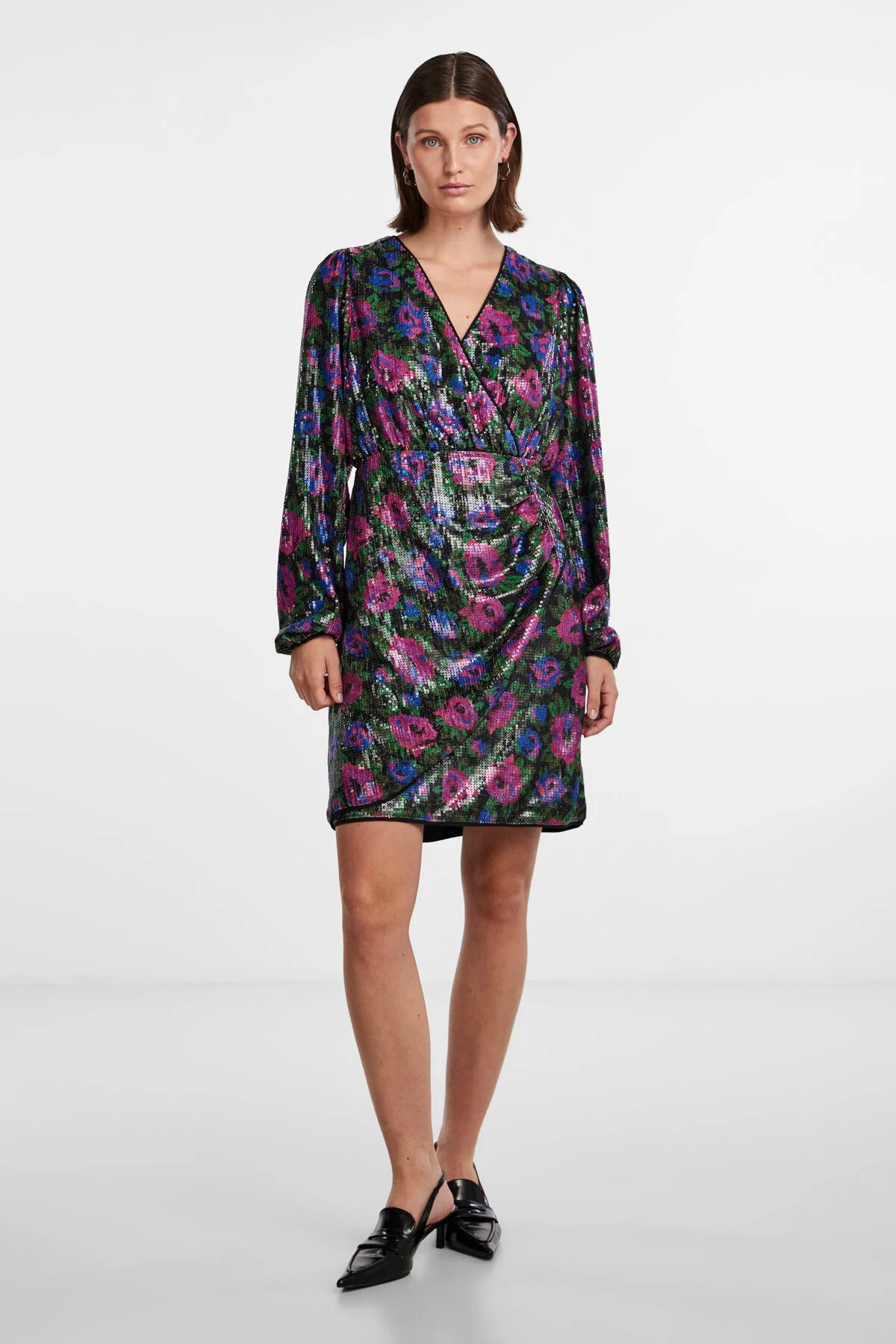 Bild von YAS. Kleid /mädchen Schwarz für Damen - M